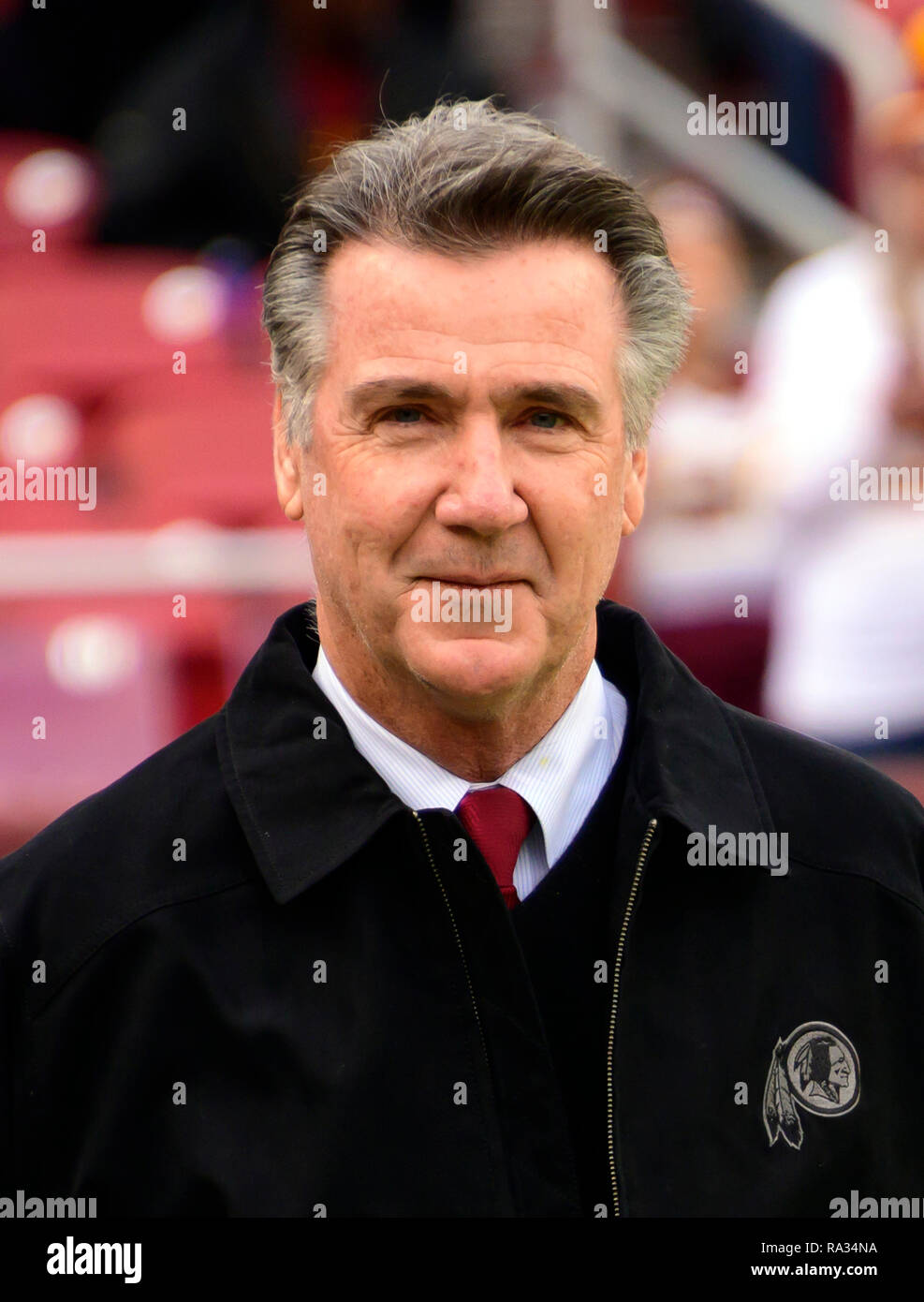 Washington Redskins team presidente Bruce Allen in campo prima della partita contro il Philadelphia Eagles al campo di FedEx in Landover, Maryland il 30 dicembre 2018. Credito: Ron Sachs/CNP /MediaPunch Foto Stock