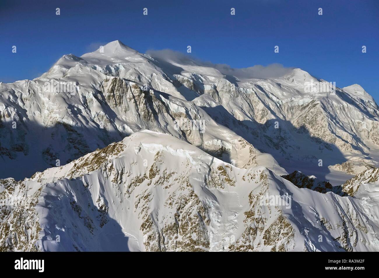 Montare Logan Summit 5959 M Canada Della Più Alta Montagna