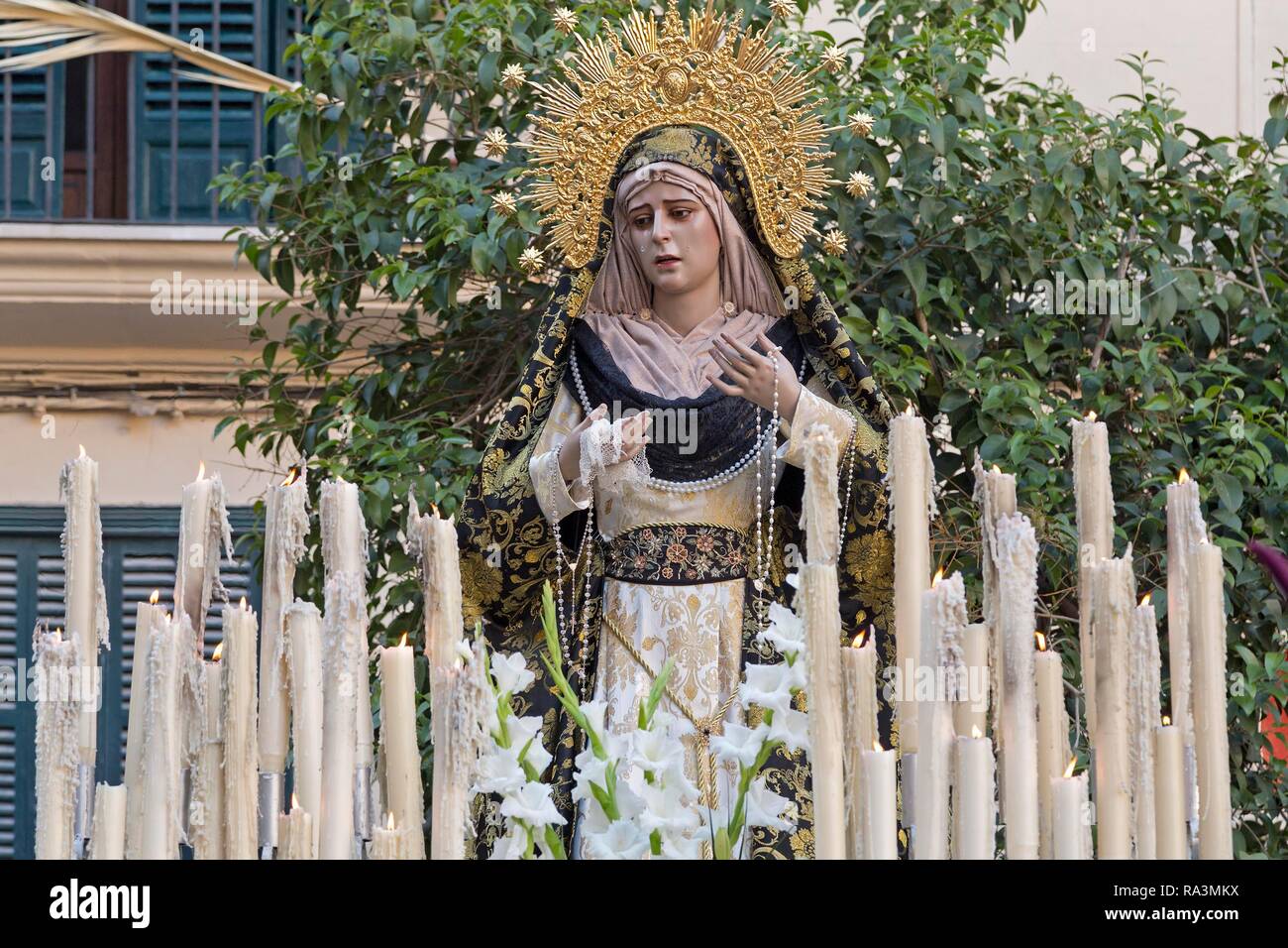 Statua della Vergine a una processione del Venerdì santo, Semana Santa, Palma de Maiorca, Maiorca, SPAGNA Foto Stock