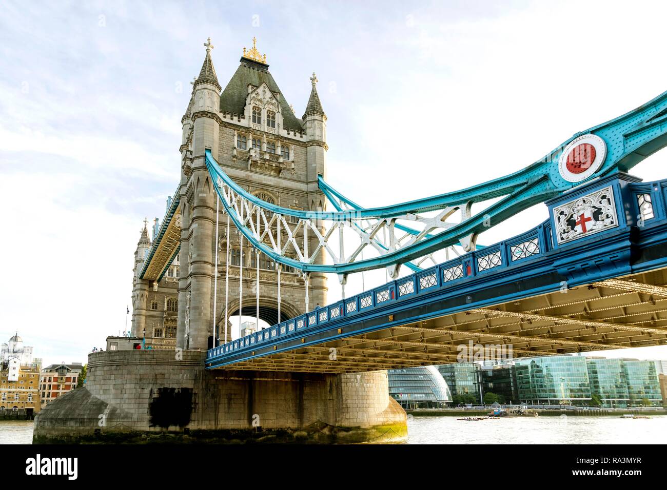 Il Tower Bridge, London, Regno Unito Foto Stock