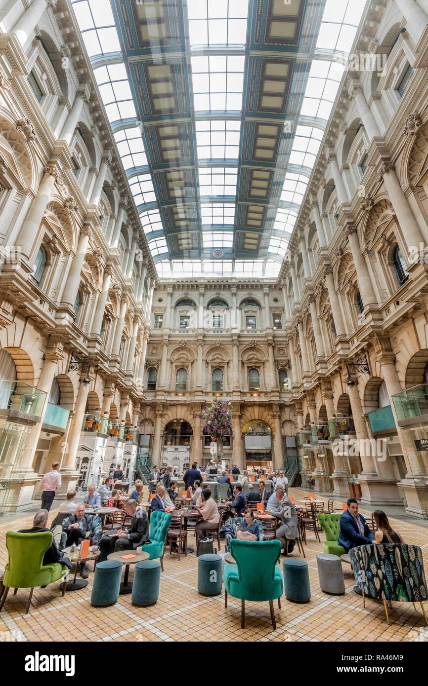 Royal Exchange, vista interna, Threadneedle Street, il quartiere finanziario di Londra, Gran Bretagna Foto Stock