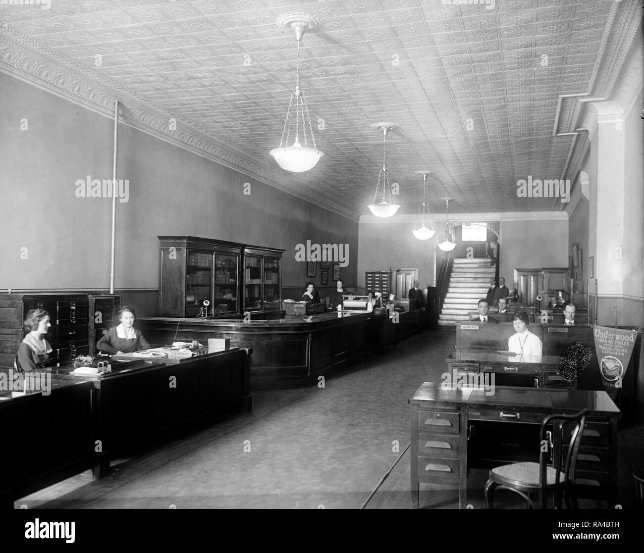 Macchina da scrivere Underwood Company interno ca. inizio novecento Foto Stock