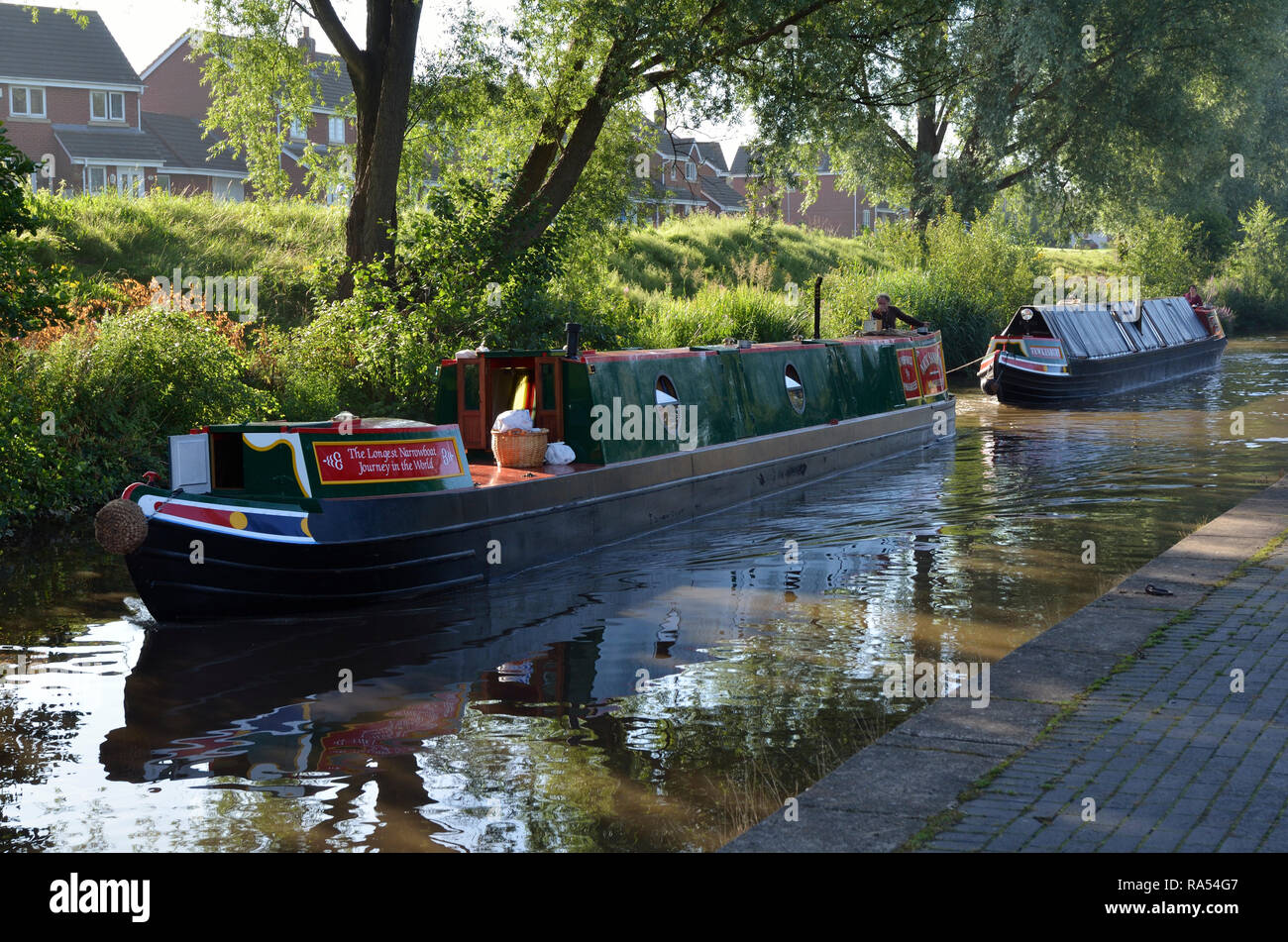 Barca stretta & Butty. Shropshire Union Canal, Staffordshire, Inghilterra, Regno Unito. Foto Stock