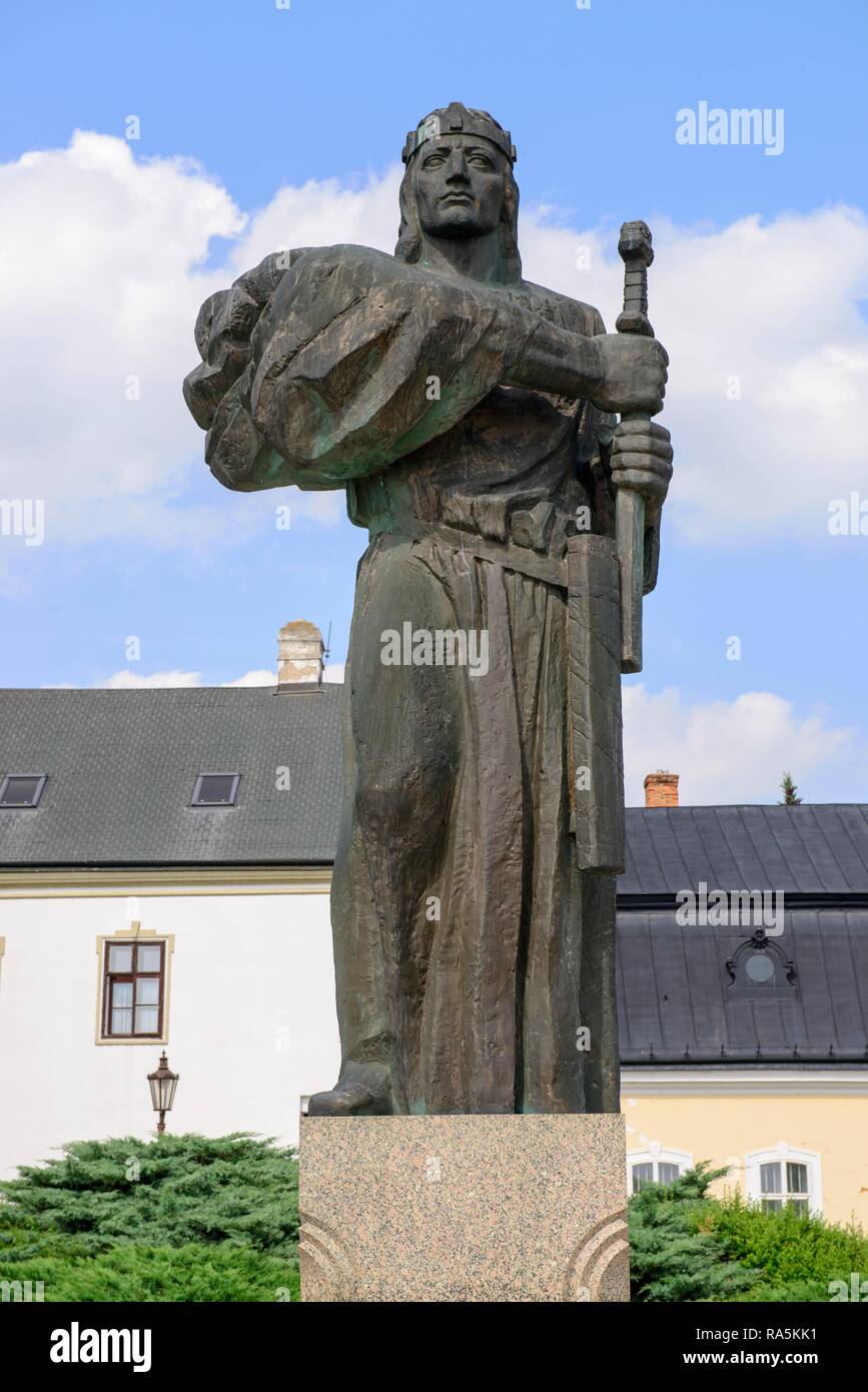Monumento al principe Pribina (circa 800-861), il principe slavo che fu il primo a costruire una chiesa cristiana sulla terra slava Foto Stock