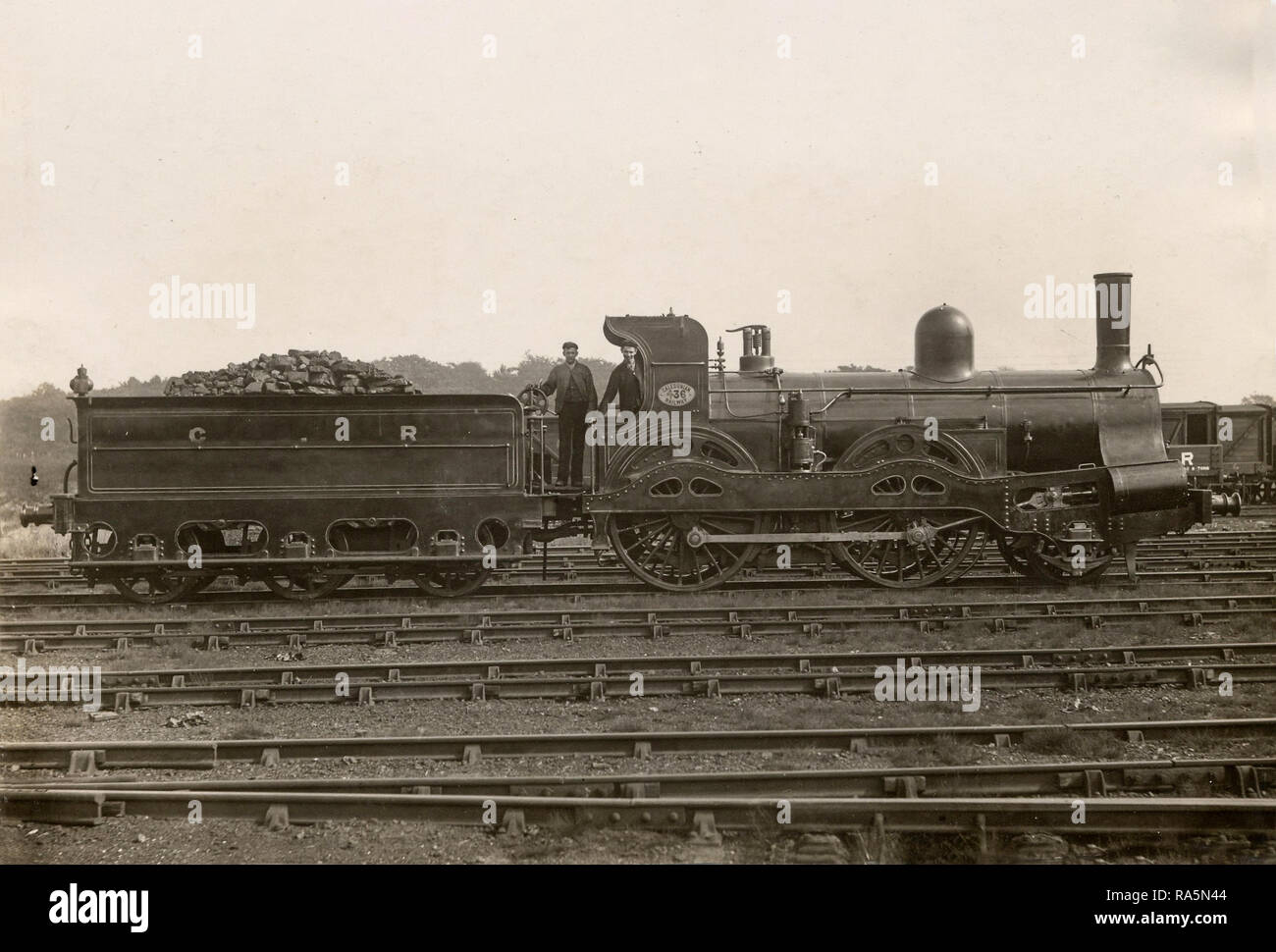 Caledonian Railway 2-4-0 locomotiva a vapore No.436 come ricostruita da Dugald Drummond a Perth Foto Stock