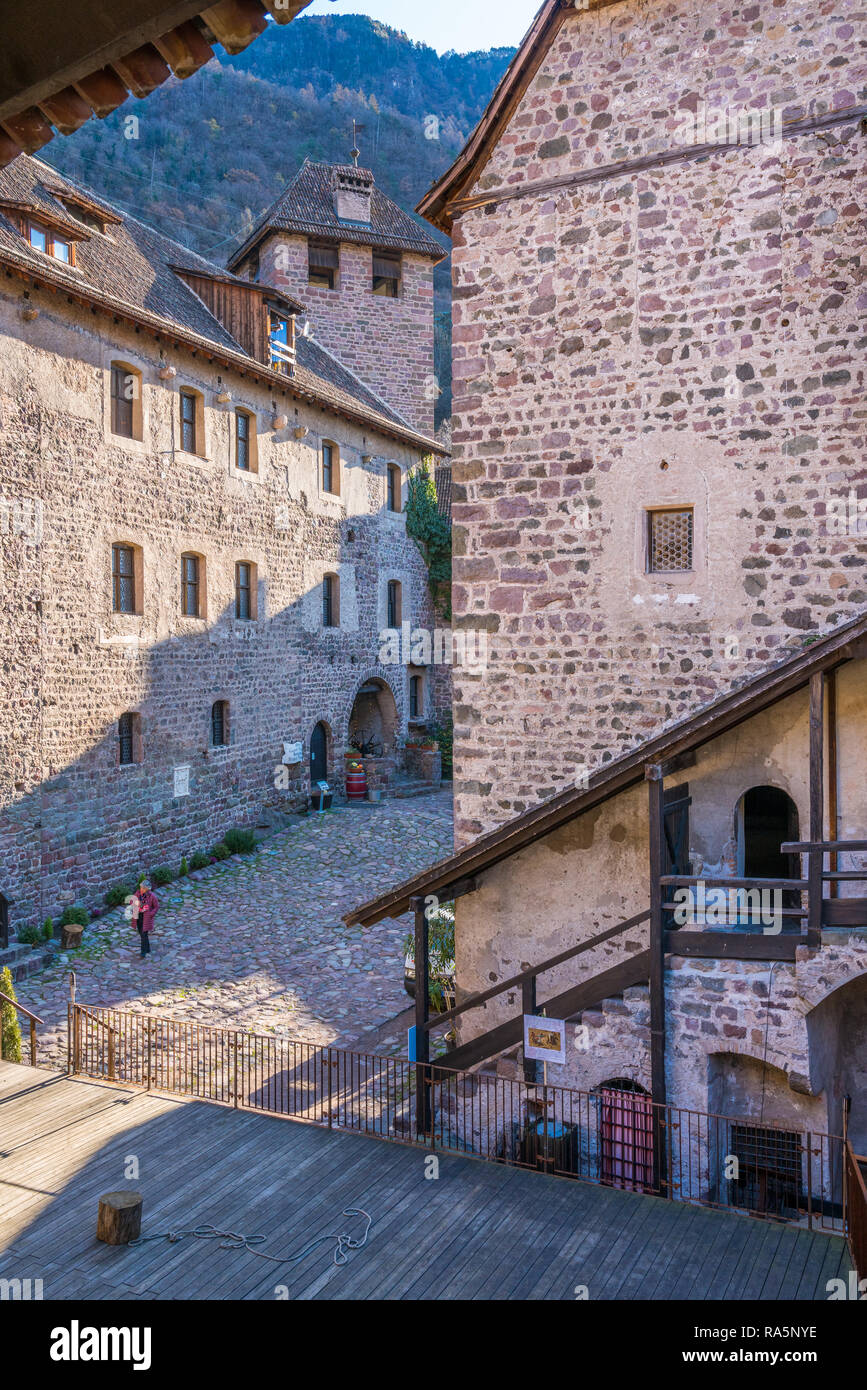 Castel Roncolo vicino a Bolzano, nella regione del Trentino Alto Adige, in Italia. Foto Stock