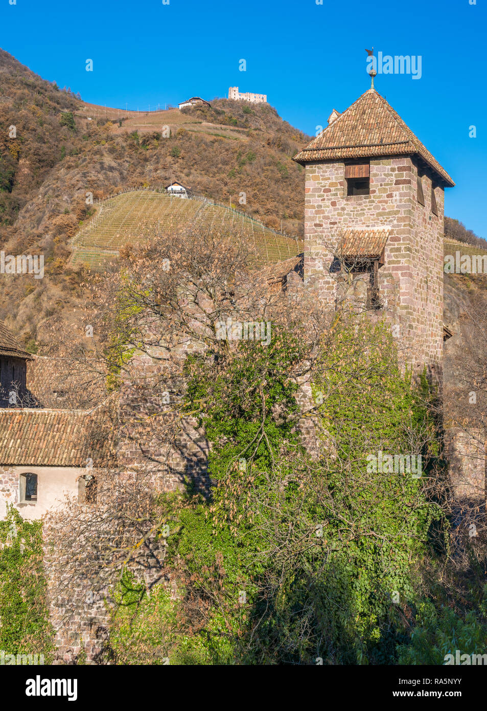 Castel Roncolo vicino a Bolzano, nella regione del Trentino Alto Adige, in Italia. Foto Stock