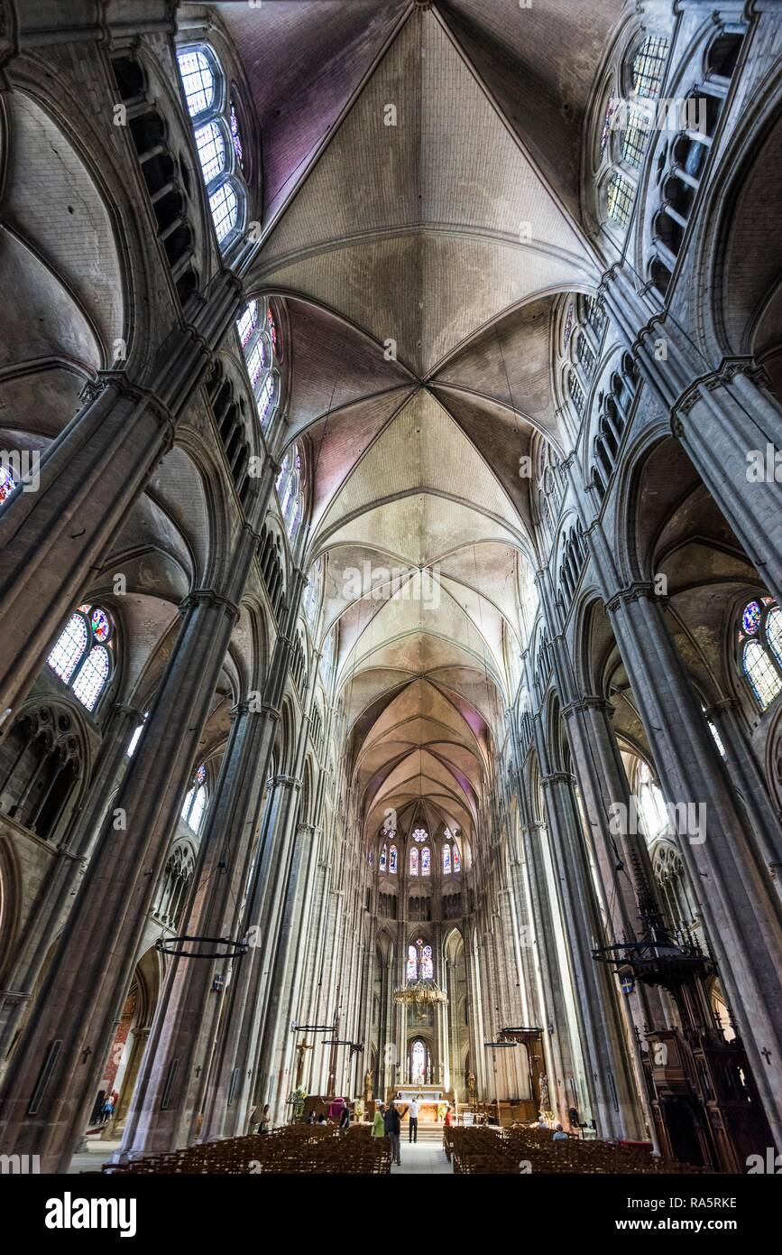 La Cattedrale di Saint Etienne, Sito Patrimonio Mondiale dell'UNESCO, Bourges, Cher Reparto, Center-Val de regione della Loira, Francia Foto Stock