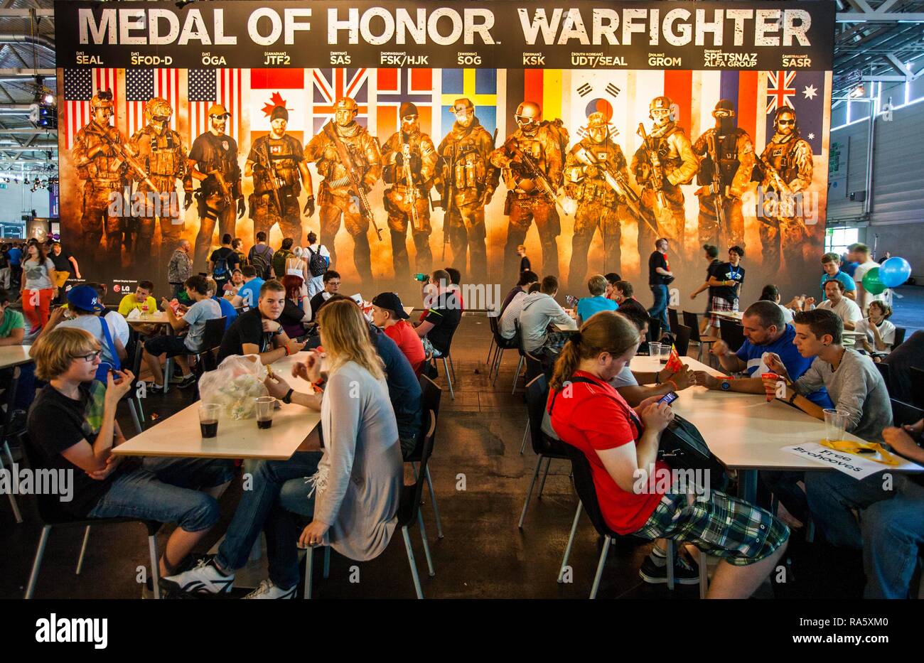 Martial di pubblicità per un'azione di gioco di guerra, uno sparatutto in prima persona gioco di guerra, 'Medal d'onore - Warfighter', gamescom, l' Foto Stock