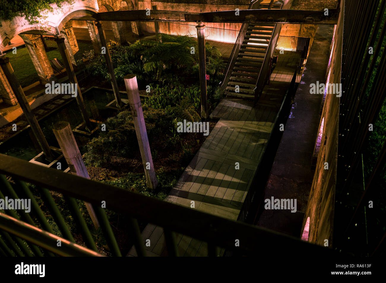 Un hidden sunken giardino visto dal di sopra Foto Stock