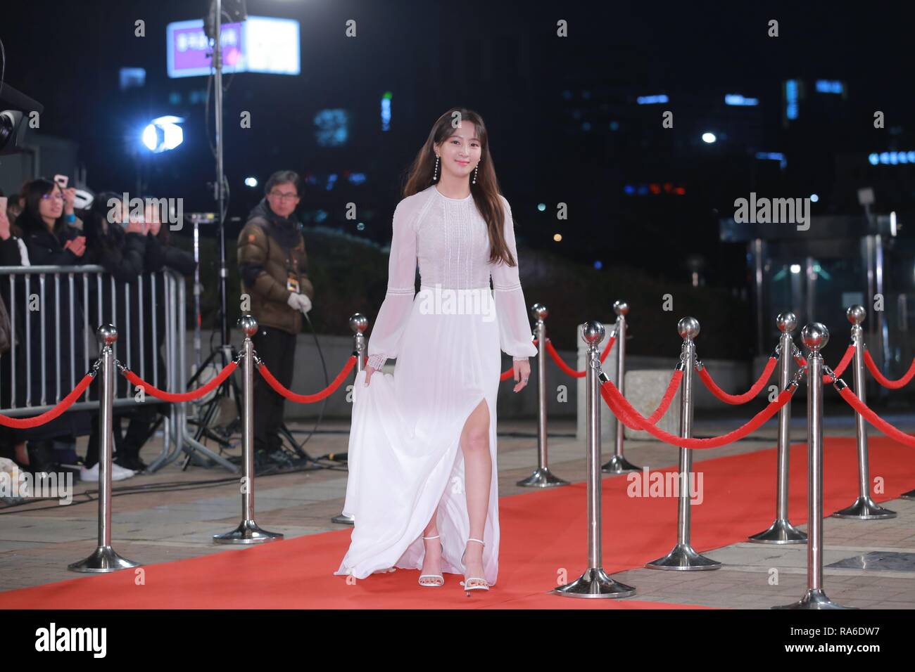 Seul in Corea. 31 Dic, 2018. Jun Hyun-moo, UIE, Seol in una, Jo Woo Ri, Se Kim Jeong, Seo Hyo-rim, Seo Kang Joon, Choi Daniel, Baek Jin Hee ecc. hanno partecipato 2018 KBS Entertainment Awards di Seul in Corea il 31 dicembre 2018.(Cina e Corea diritti) Credito: TopPhoto/Alamy Live News Foto Stock