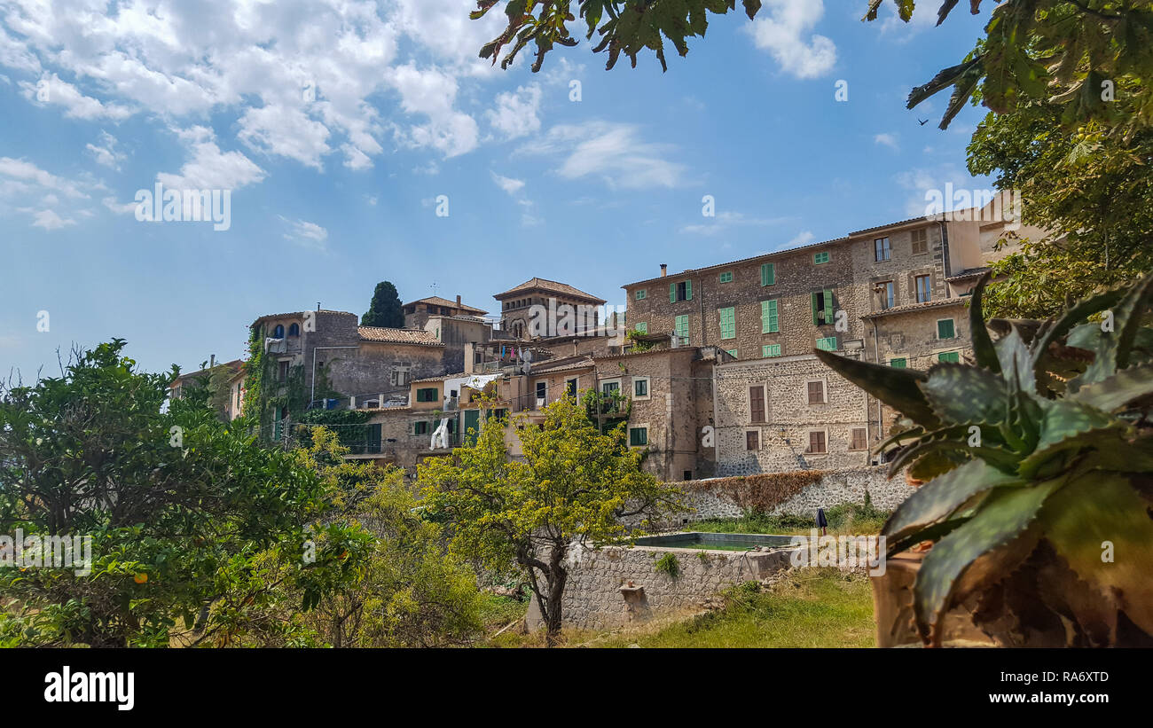 Valldemossa un piccolo villaggio a Maiorca Foto Stock