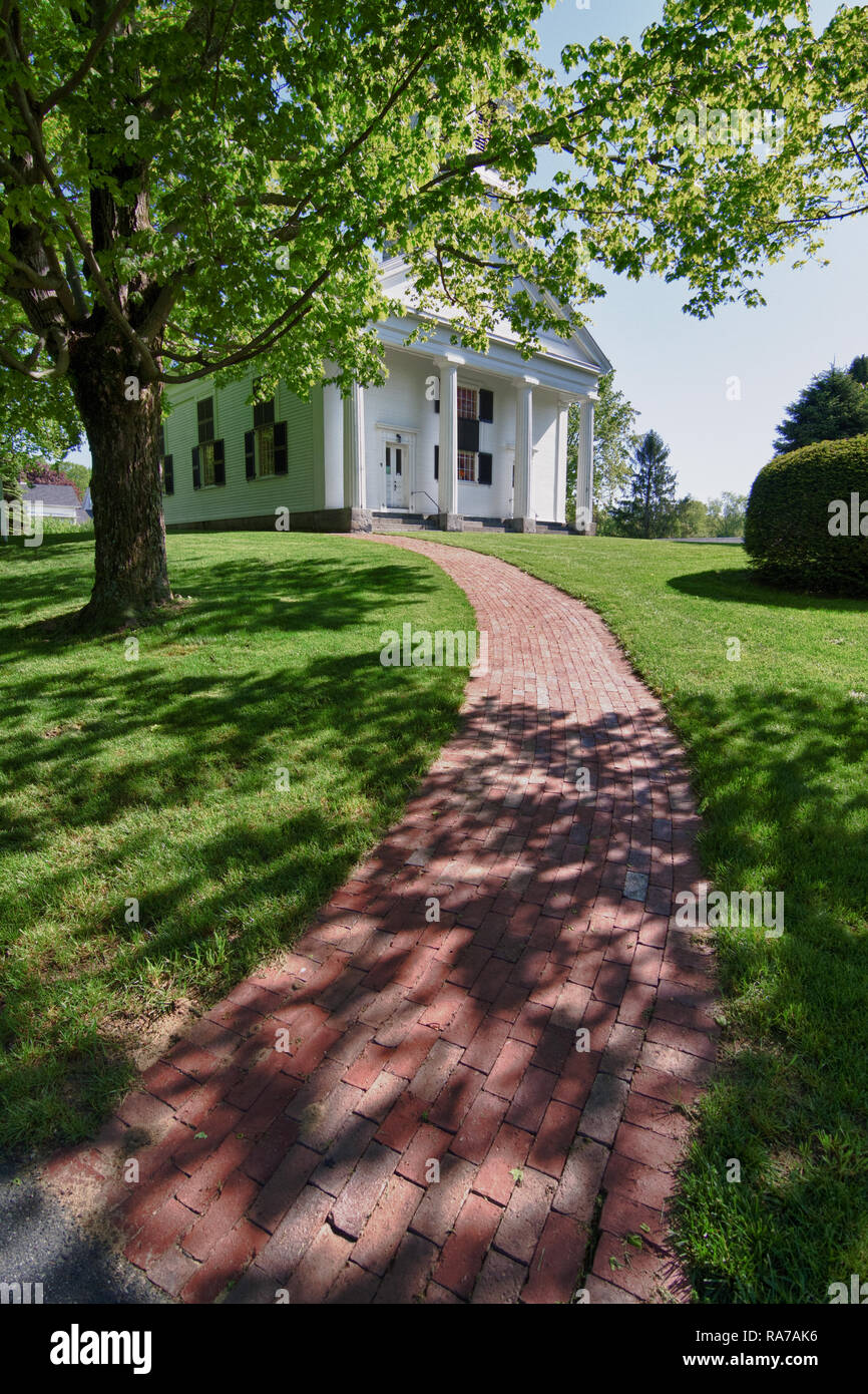 La prima chiesa universalista in Hardwick, MA Foto Stock