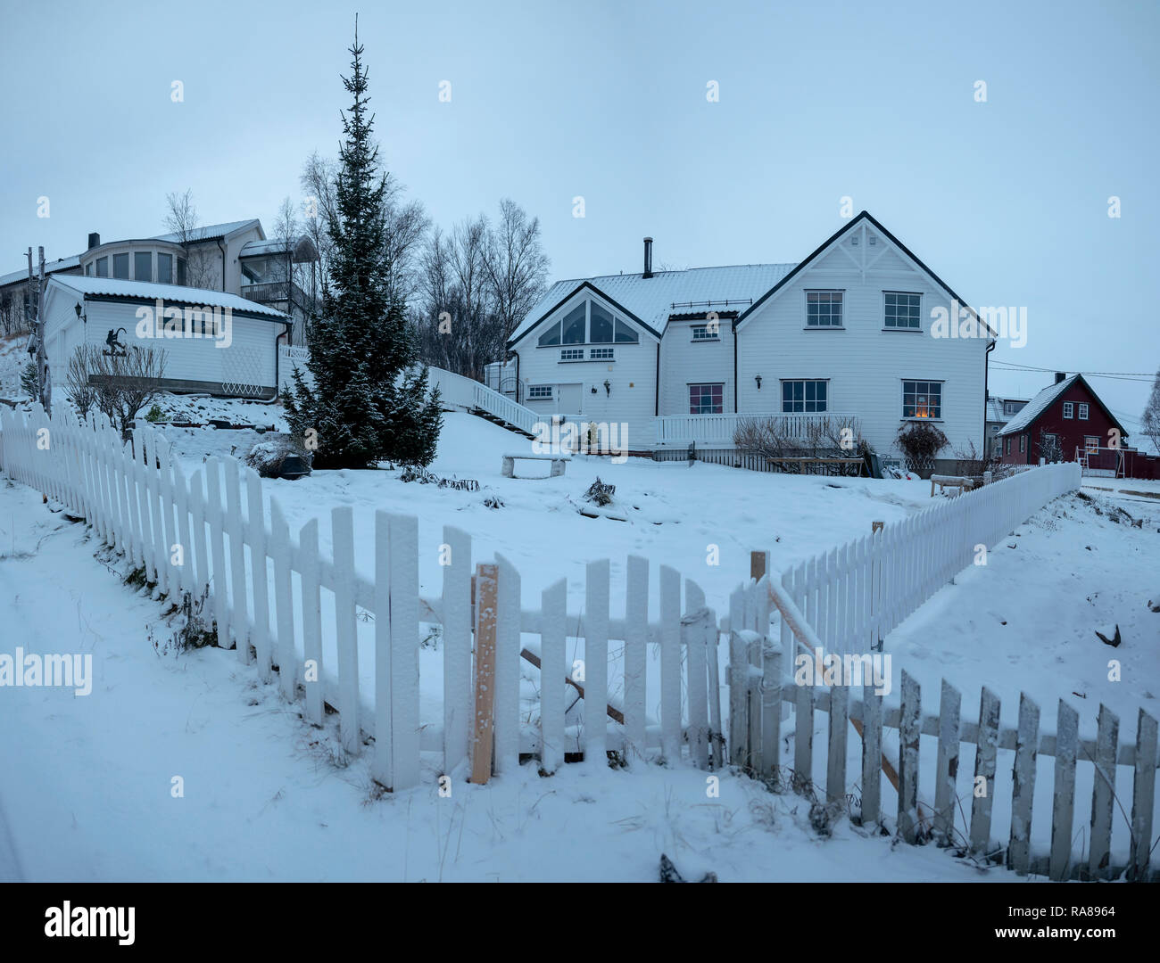 La famiglia norvegese a casa a Kirkenes, Norvegia. Foto Stock