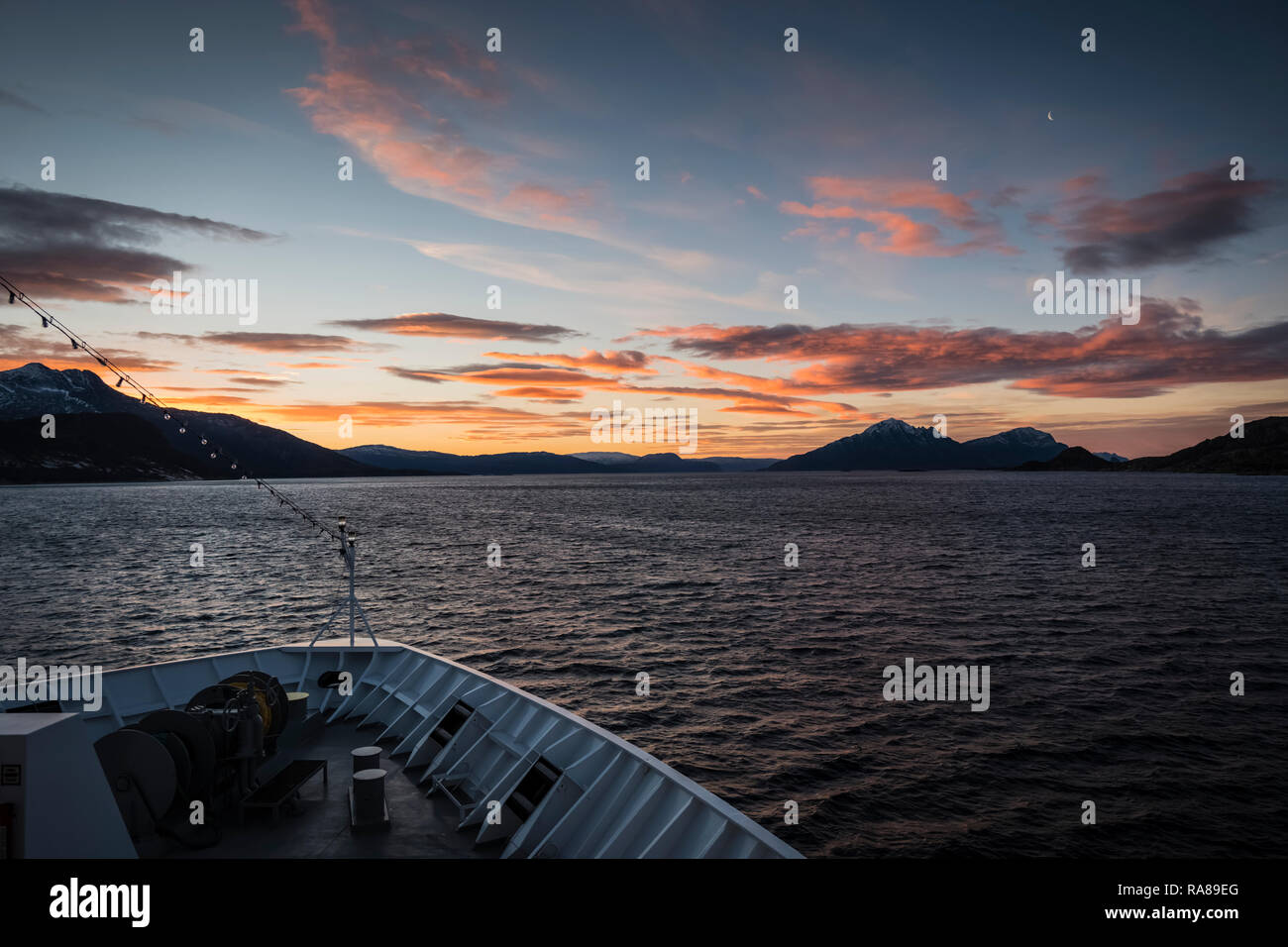 A bordo della costiera Hurtigruten vaporizzatore, Norvegia. Foto Stock