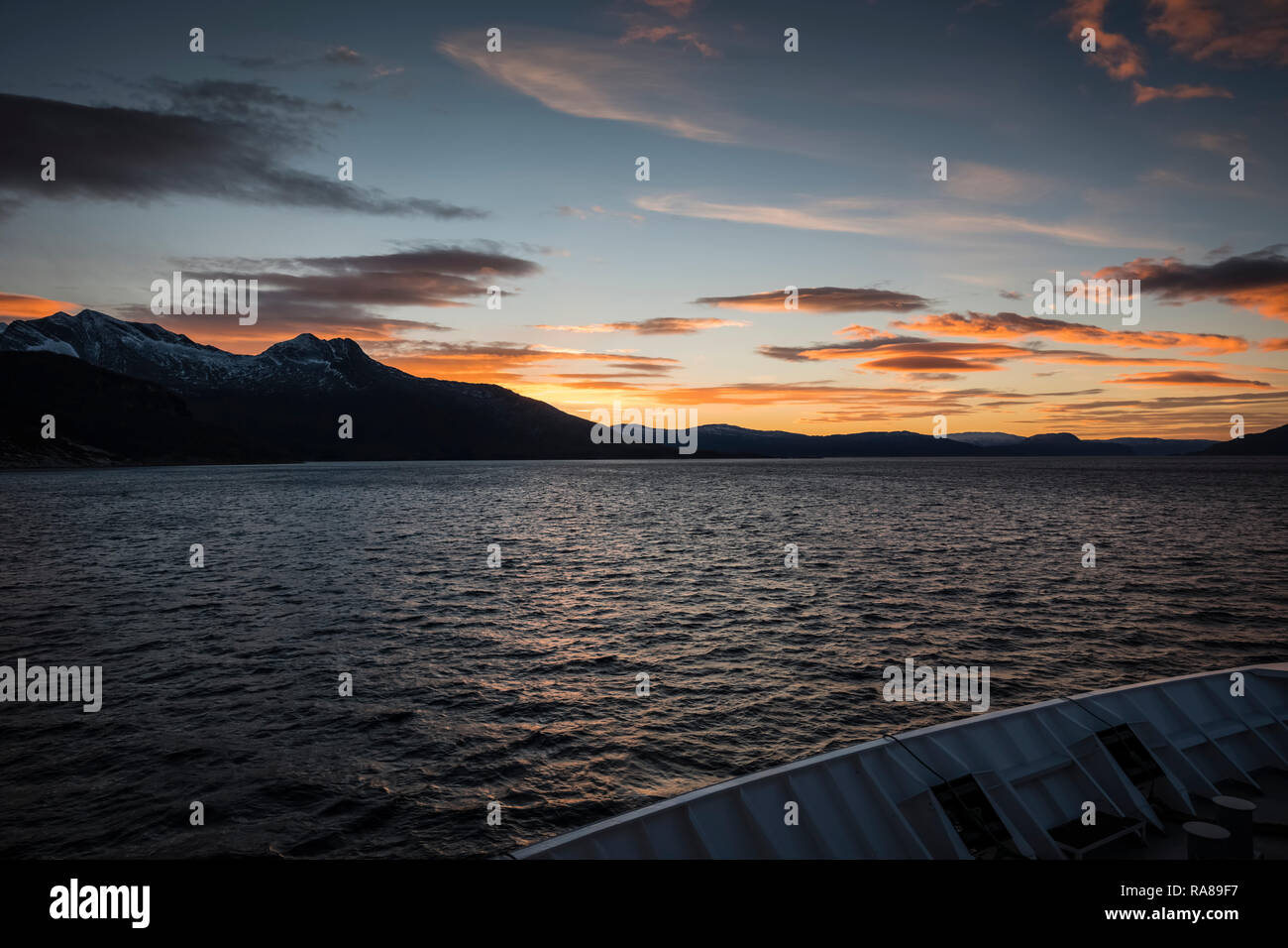 A bordo della costiera Hurtigruten vaporizzatore, Norvegia. Foto Stock