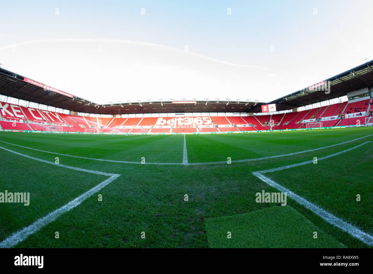 Il 1 gennaio 2019, Bet 365 Stadium, Stoke-on-Trent, Inghilterra; Sky scommessa campionato, Stoke City vs Bristol City ; Bet 365 Stadium prima che il credito di gioco: Richard Long/News immagini English Football League immagini sono soggette a licenza DataCo Foto Stock