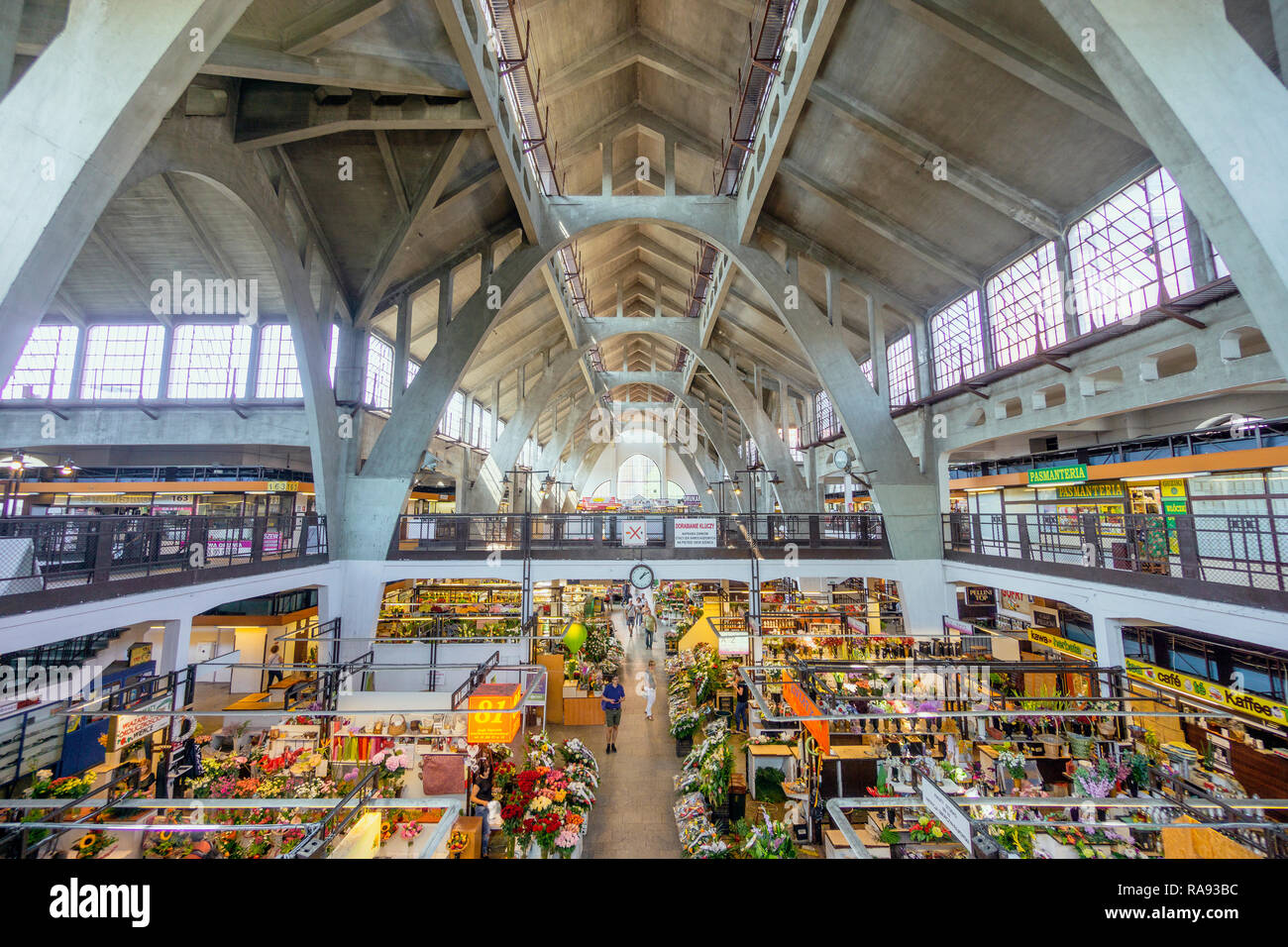 Wroclaw, Polonia - 20 Luglio 2018: Hala Targowa o tradizionale Shopping Mall a Wroclaw, Dolnoslaskie, Polonia Foto Stock