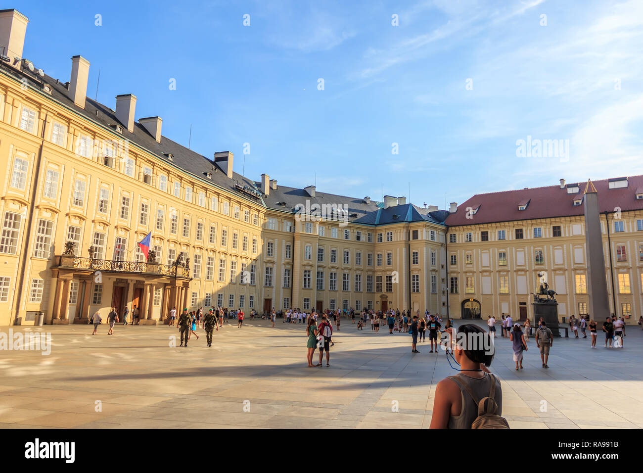 Praga, Repubblica Ceca - 16 August, 2018: il Castello di Praga administ Foto Stock