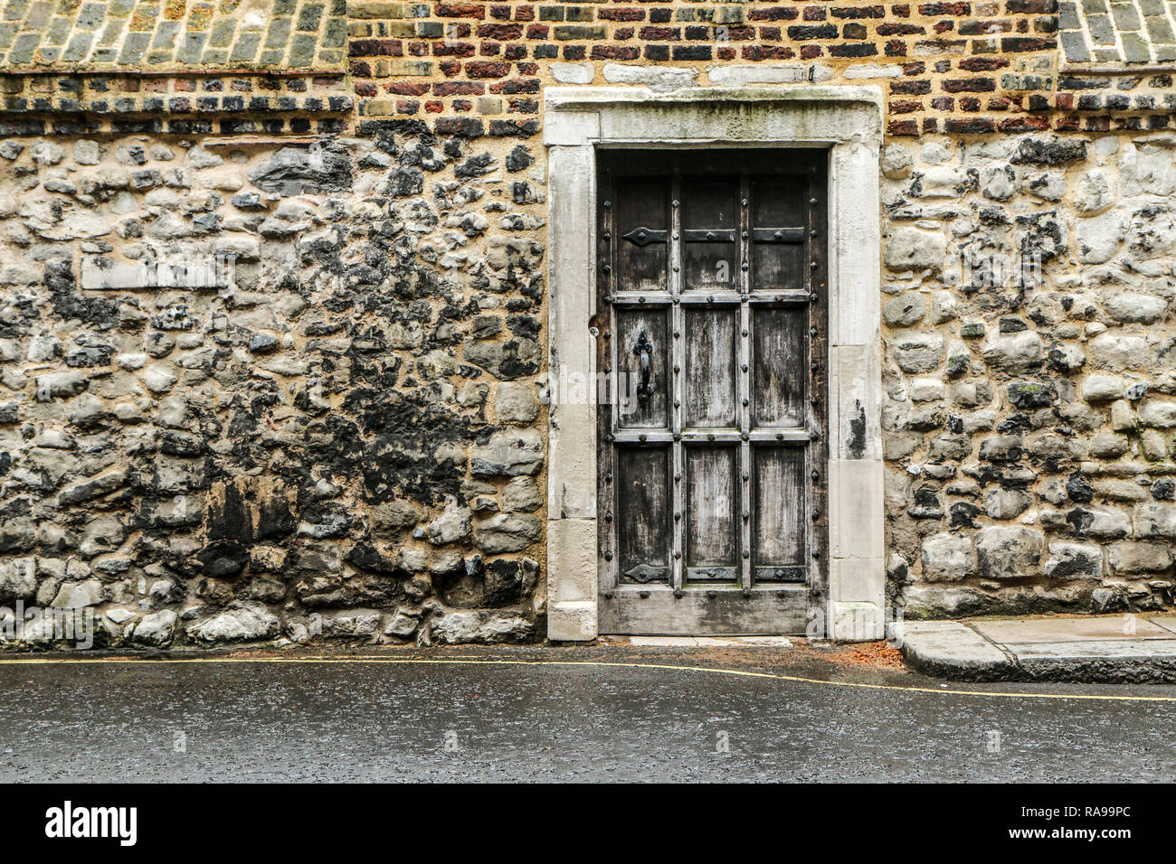 Una foto di una tradizionale facciata di una casa britannica a Londra. Foto Stock