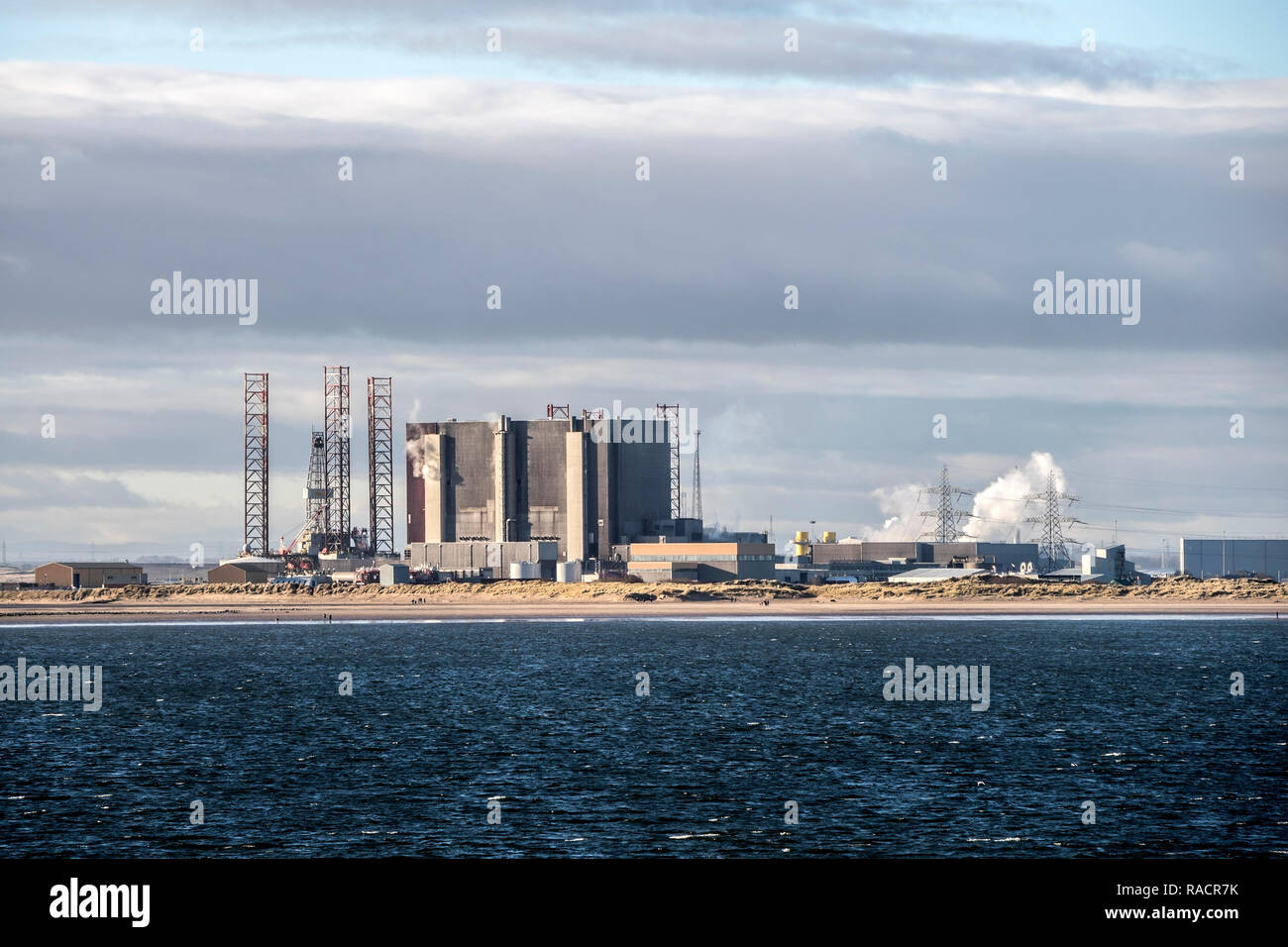 Hartlepool avanzato raffreddati a gas Reattore Nucleare, Teesmouth, North East England, Regno Unito Foto Stock