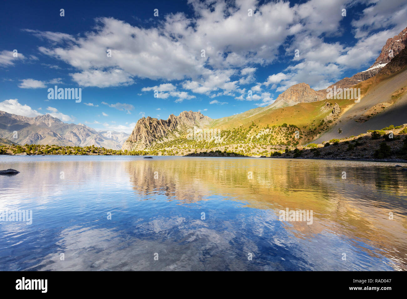 Lago Alaudin, Le montagne Fan, in Tagikistan, in Asia Centrale, Asia Foto Stock