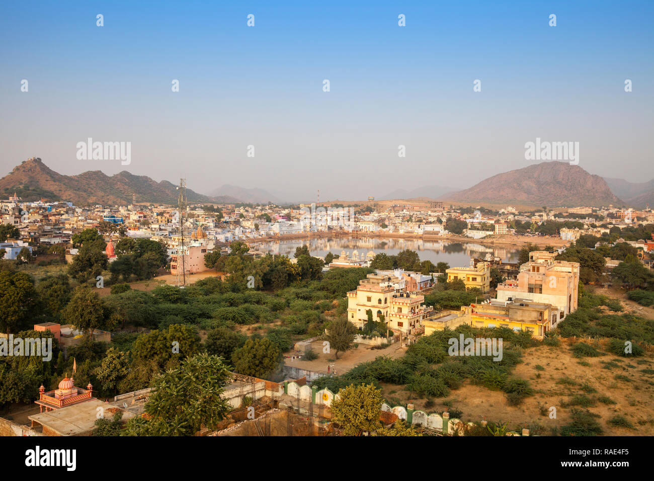 Vista aerea di Pushkar, Rajasthan, India, Asia Foto Stock