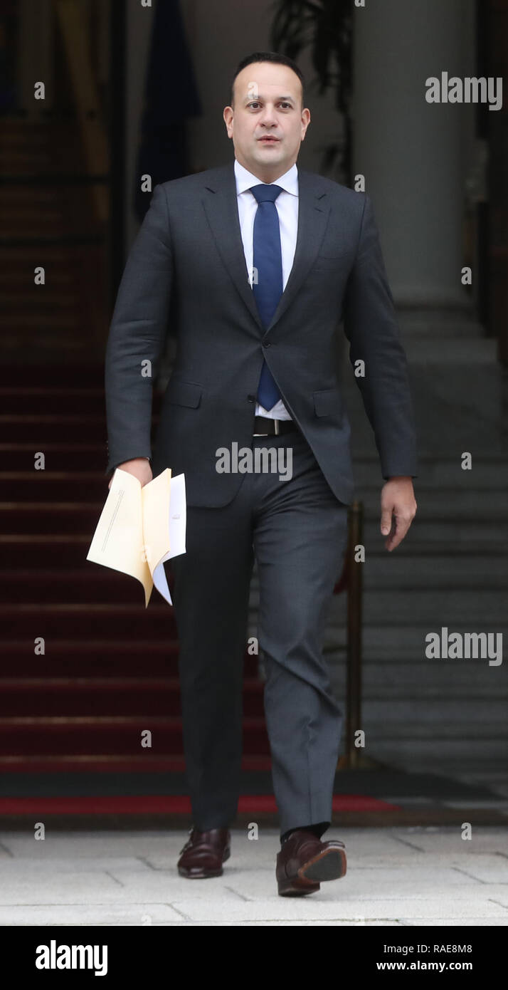 Taoiseach Leo Varadkar parlando ai media in edifici governativi circa l'odierna riunione del gabinetto per discutere Brexit preparazione. Foto Stock