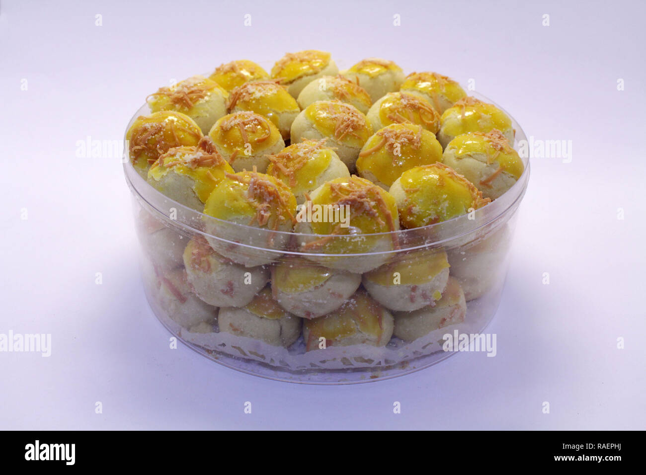 Nastar, un tipico indonesiano o del Sudest Asiatico crostata di ananas torta. Probabilmente influenzati dalla cucina olandese. Foto Stock