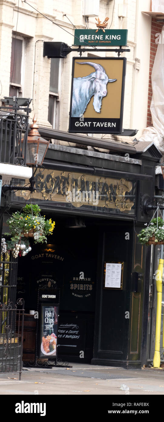 La Taverna di Capra - (public house) - Kensington High Street Kensington, London, England, Regno Unito Foto Stock