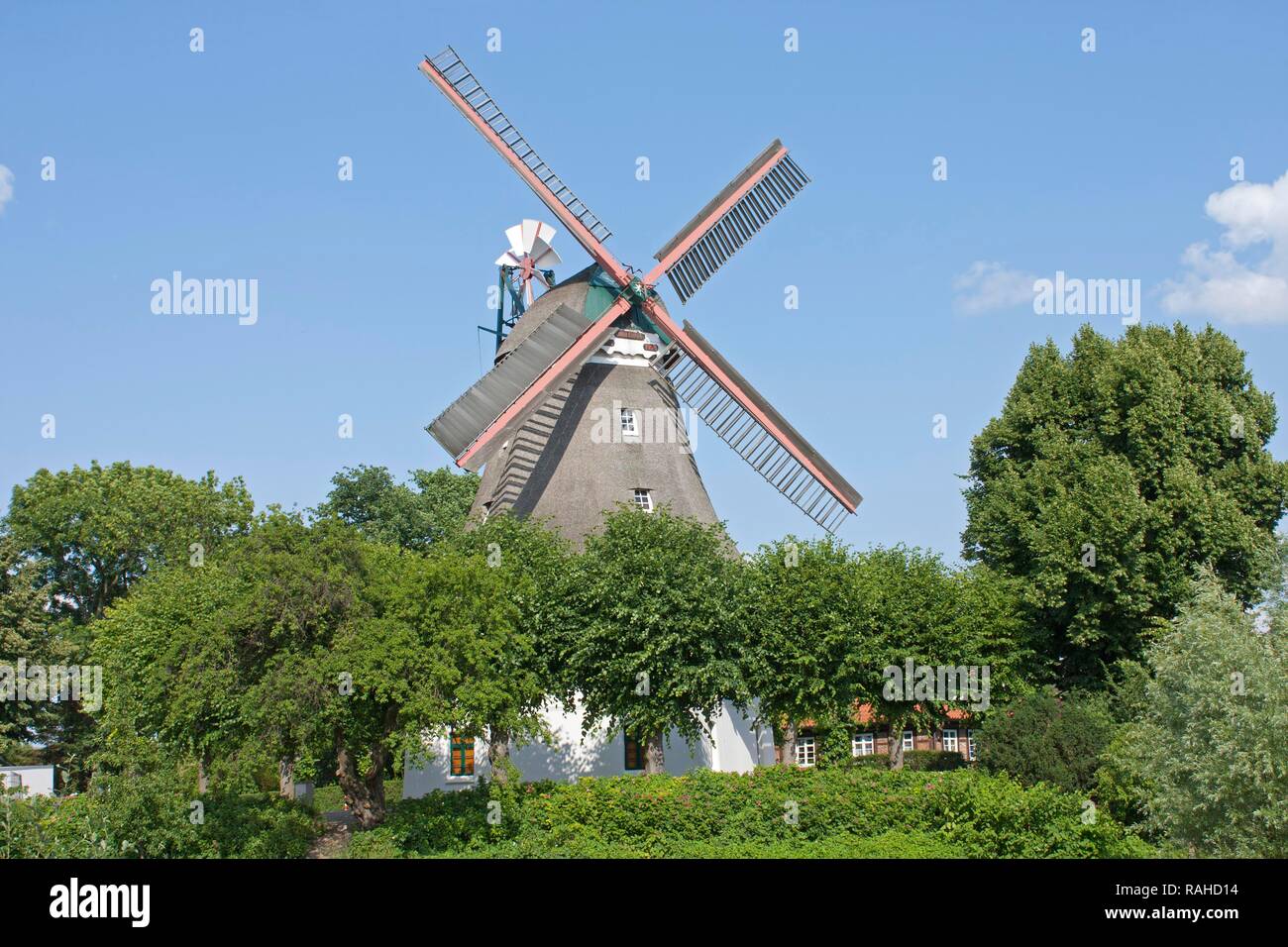 Mulino a vento "Johanna', Wilhelmsburg, Amburgo, PublicGround Foto Stock