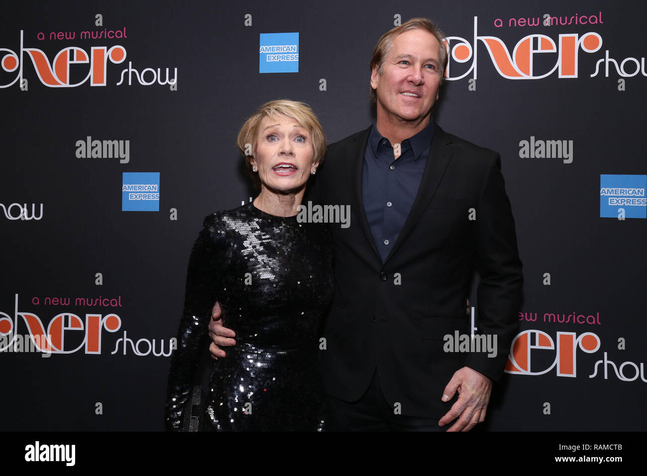 Serata di Apertura del Cher Show al Neil Simon Theatre - Arrivi. Dotato di: Barbara Corcoran, Guest dove: New York New York, Stati Uniti quando: 03 Dic 2018 Credit: Giuseppe Marzullo/WENN.com Foto Stock