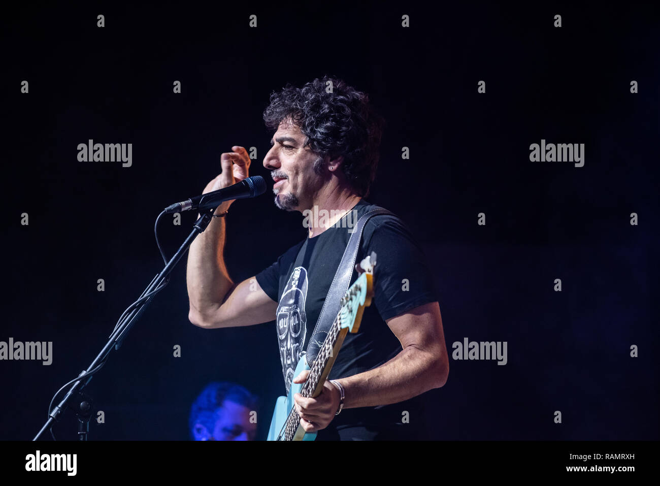 Torino, Italia. Il 3° gennaio 2019. Max Gazzè concerto dal vivo a Torino. La Favola di Adamo ed Eva Tour. Credito: simone migliaro/Alamy Live News Foto Stock