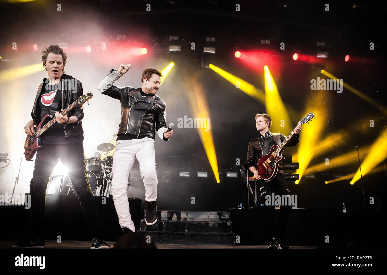 L'inglese new wave band Duran Duran esegue un concerto dal vivo presso il Danish music festival NorthSide 2016 di Aarhus. Qui il cantante Simon le Bon è visto dal vivo sul palco con il bassista John Taylor. Danimarca, 19/06 2016. Ad eccezione della Danimarca. Foto Stock