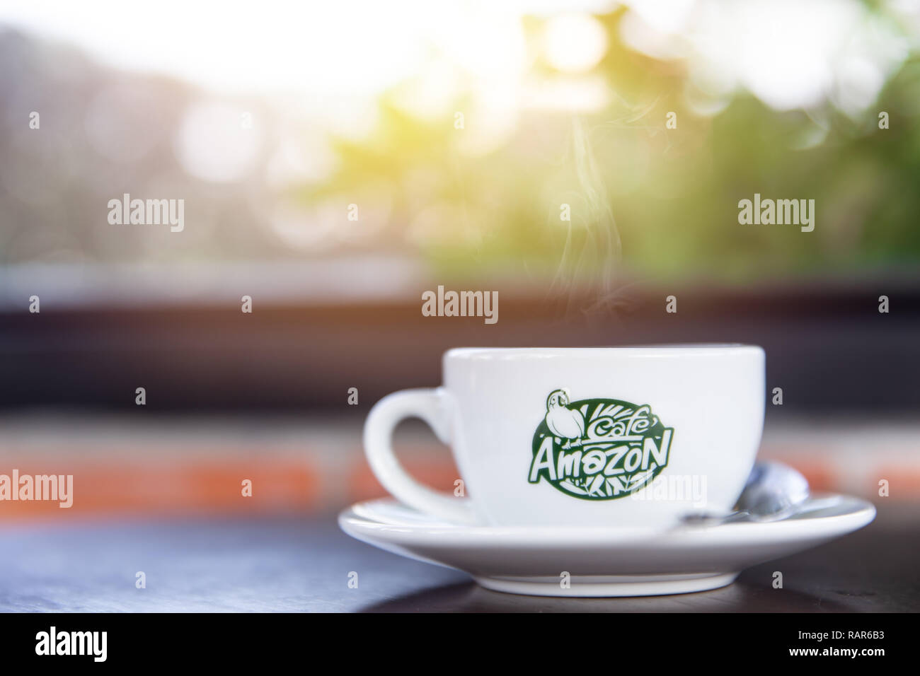 Amazon cafe immagini e fotografie stock ad alta risoluzione - Alamy