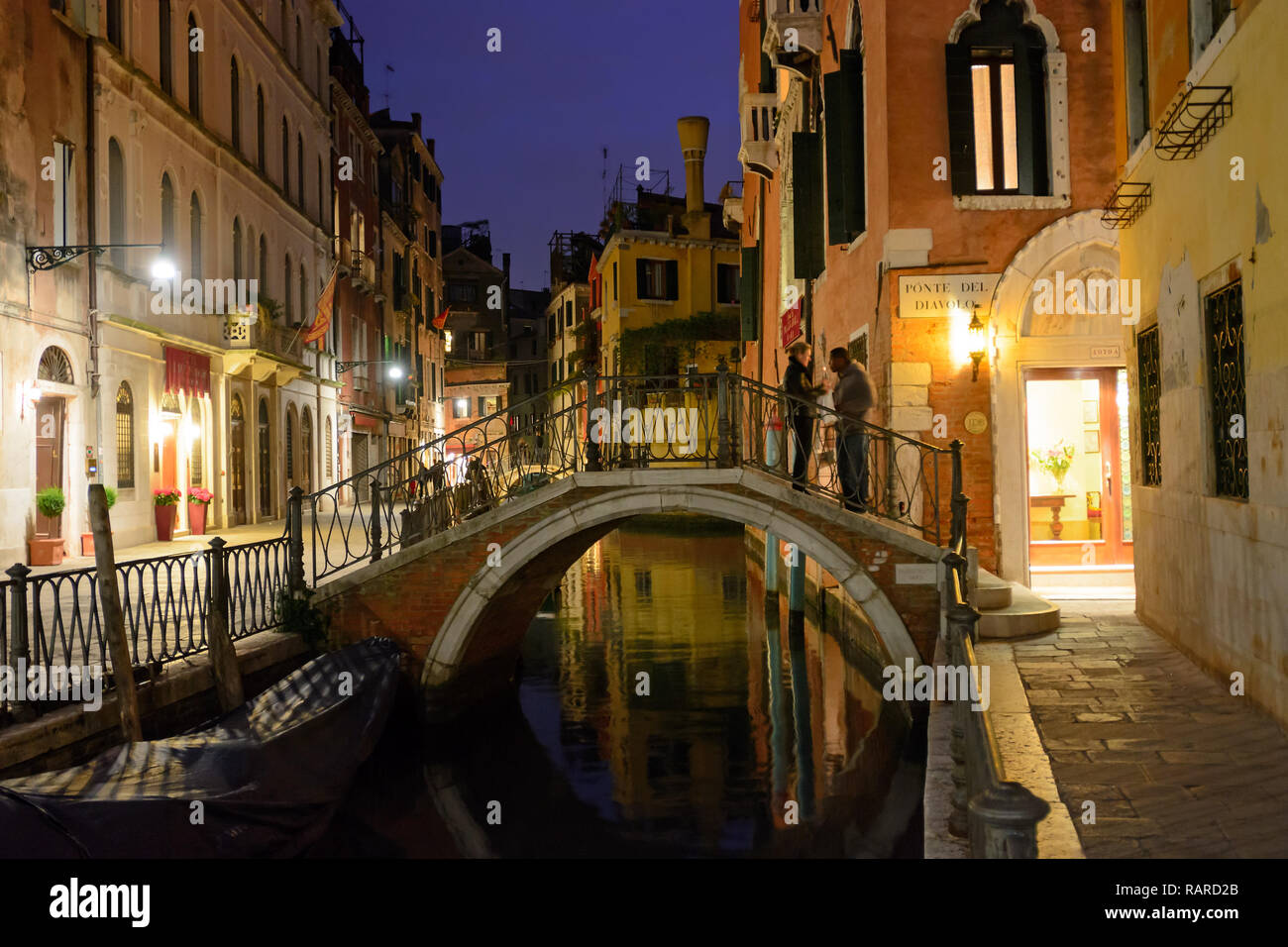 Ponte del Diavolo di notte. Venezia Foto Stock