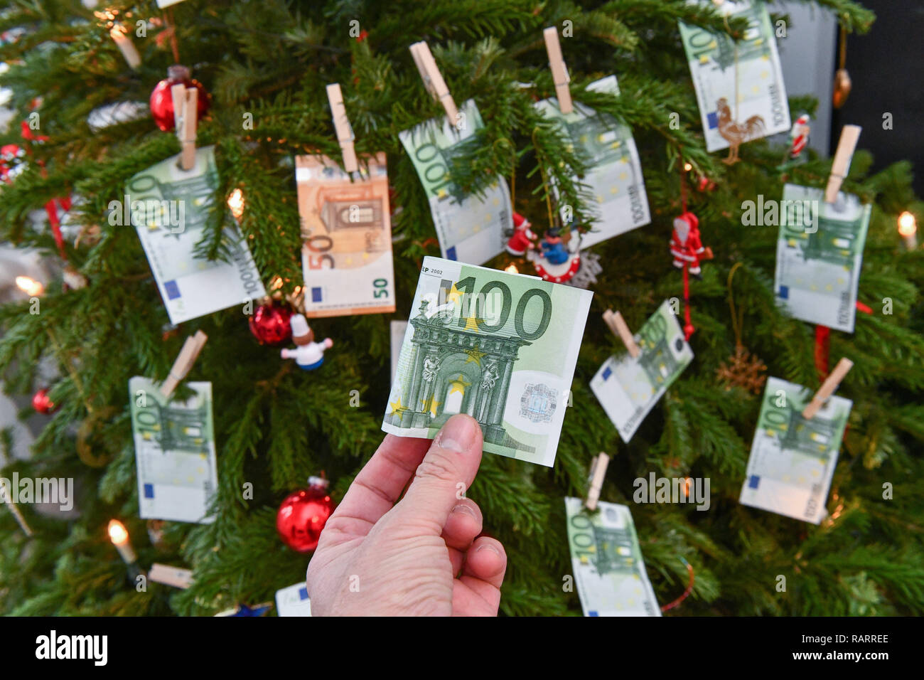 Foto simbolico, dono del denaro, Natale, Symbolfoto, Geldgeschenk, Weihnachten Foto Stock