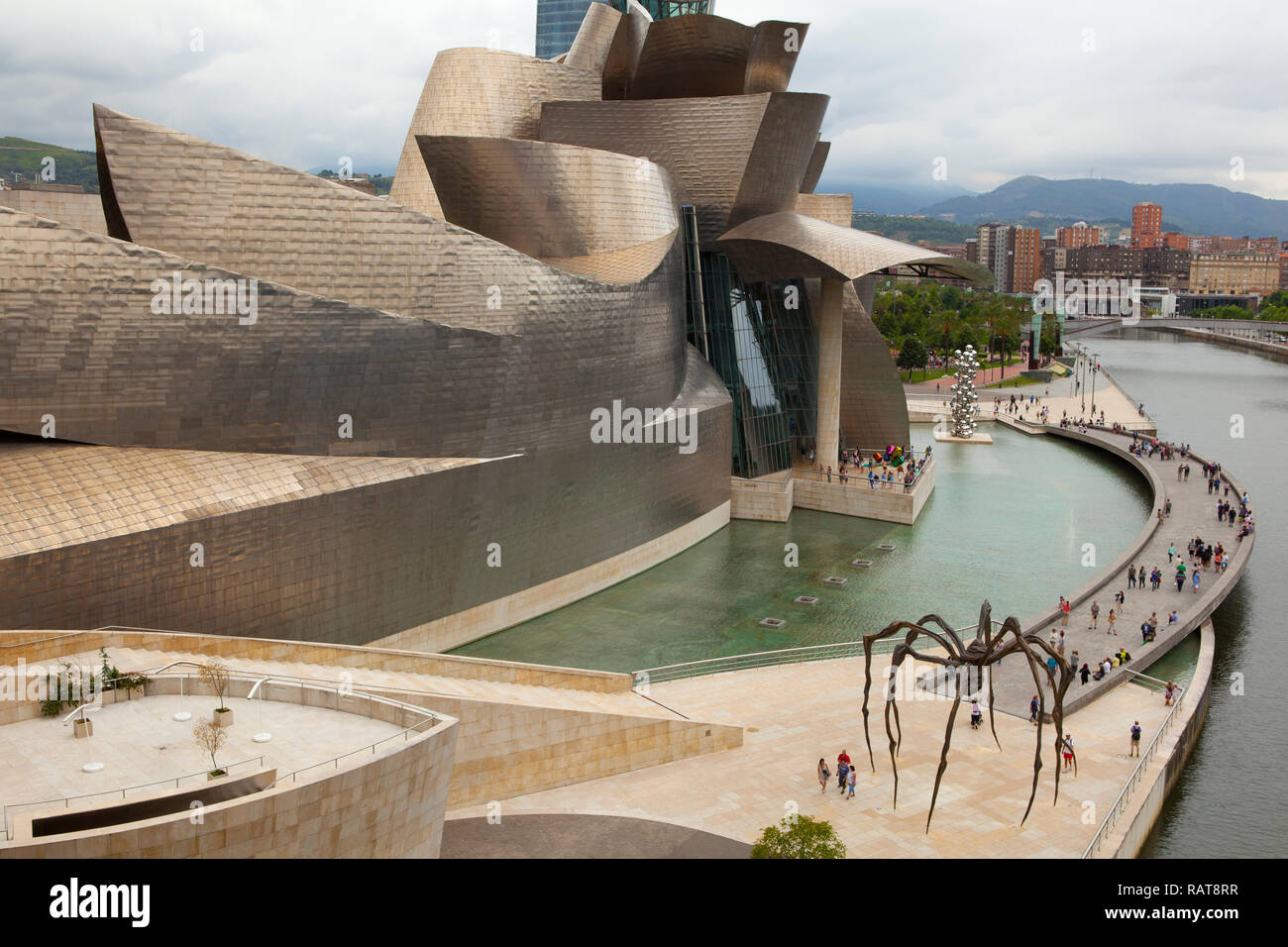 Il Guggenheim Museum Bilbao, Foto Stock