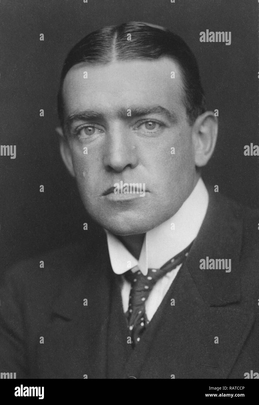 Sir Ernest Henry Shackleton, (1874 - 1922) British esploratore polare che ha condotto tre inglesi spedizioni in Antartide Foto Stock