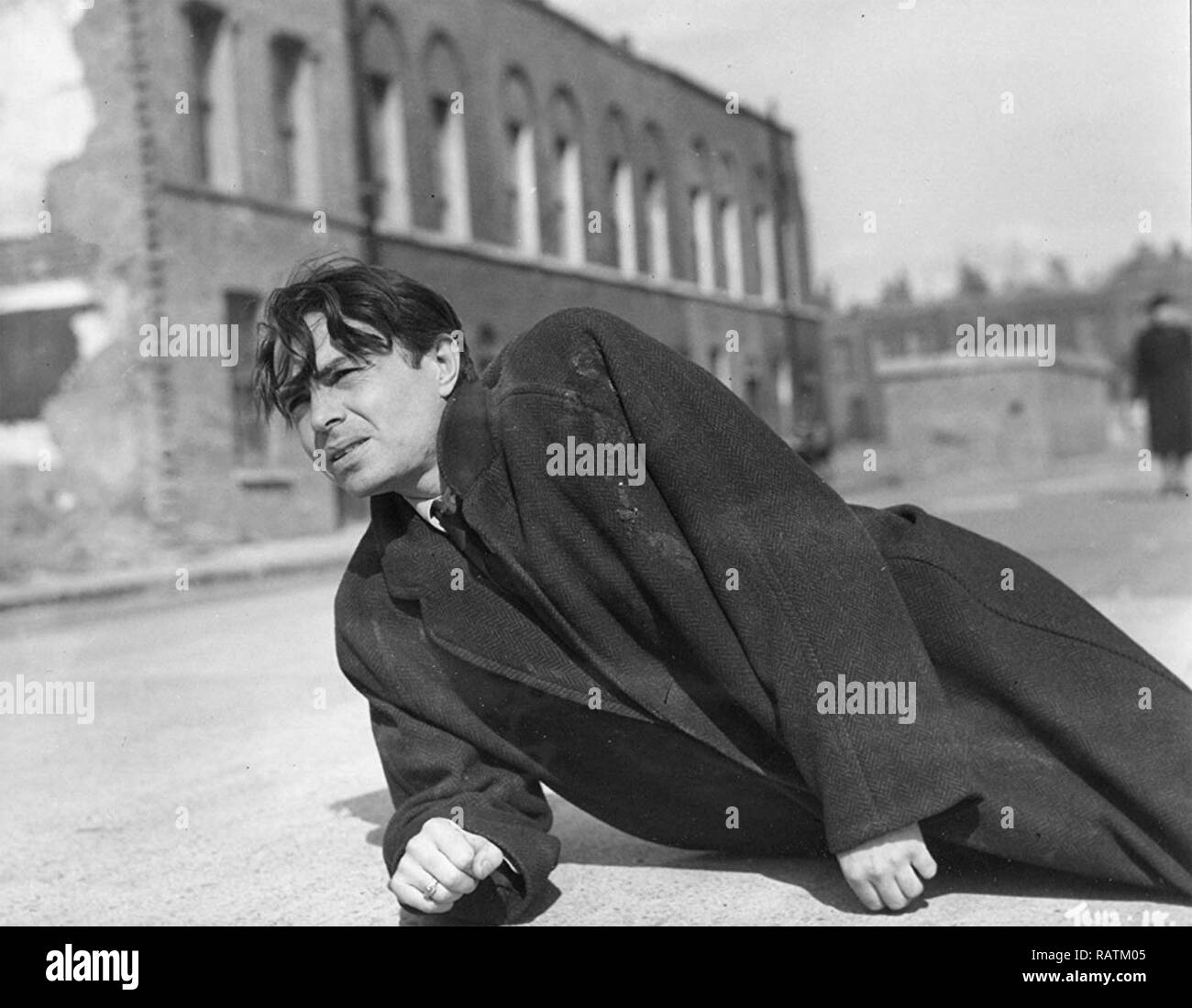 Lo strano uomo fuori 1947 due città la produzione di film con James Mason Foto Stock
