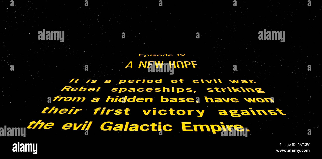L'apertura roll-up o strisciare da Star Wars: Episodio IV - Una nuova speranza (1977) diretto da George Lucas. Foto Stock