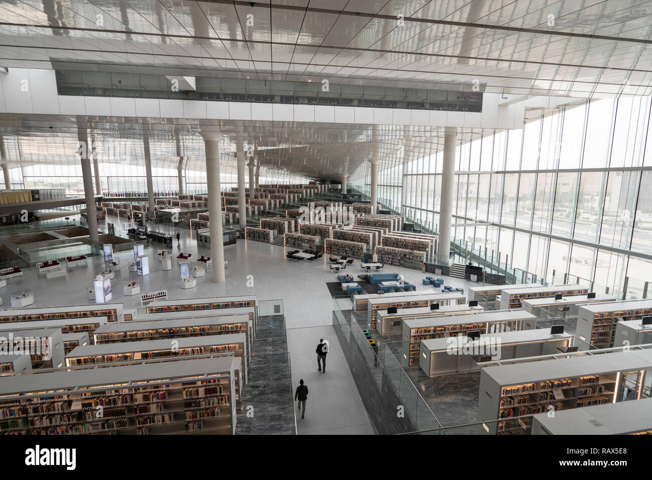 Nuovo Qatar National Library nella città di istruzione, Doha, Qatar. Architetto, Rem Koolhaas. Foto Stock