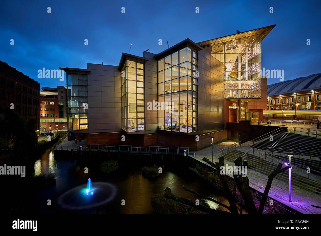 Manchester di notte Manchester Bridgewater Hall international concerto Foto Stock