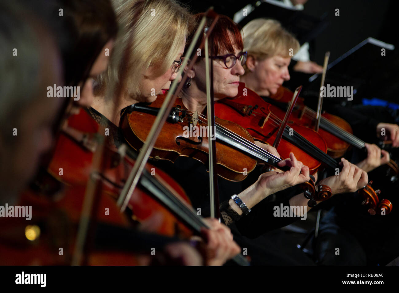 Szamotuly, Polonia 5 gen 2019. Concerto del nuovo anno di Poznan Philharmonic Orchestra di Szamotuly. Soprano - Patricia Janeckova, conduttore - Lukasz Borowicz.. Credito: Slawomir Kowalewski/Alamy Live News Foto Stock