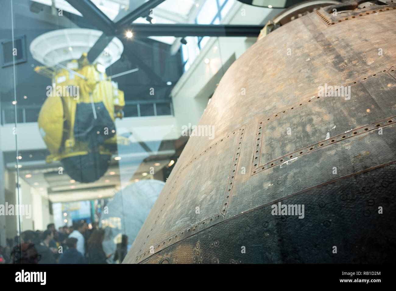 Il California Science Center (California ScienCenter), casa della NASA Space Shuttle Endeavour nella Samuel Oschin Pavilion, Exposition Park, Los un Foto Stock