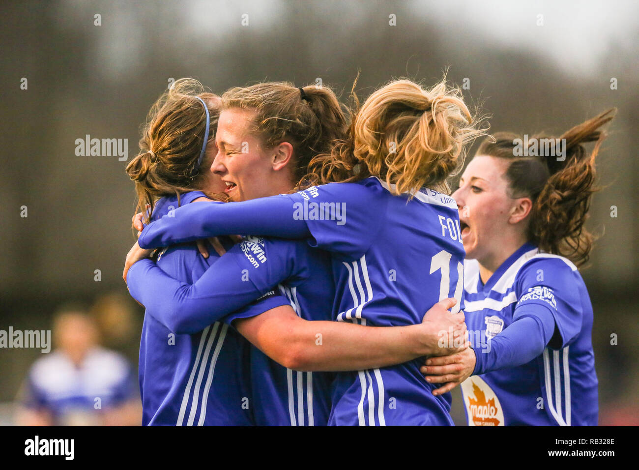 Solihull, Regno Unito. 6 gennaio, 2019. Birmingham City celebrare un traguardo da Kerys Harrop mettendo il Blues 1-0 avanti contro la lettura delle donne. BCFC donne ha vinto 2-1. Peter Lopeman/Alamy Live News Foto Stock Solihull, Regno Unito. 6 gennaio, 2019. Birmingham City celebrare un traguardo da Kerys Harrop mettendo il Blues 1-0 avanti contro la lettura delle donne. BCFC donne ha vinto 2-1. Peter Lopeman/Alamy Live News Foto Stock