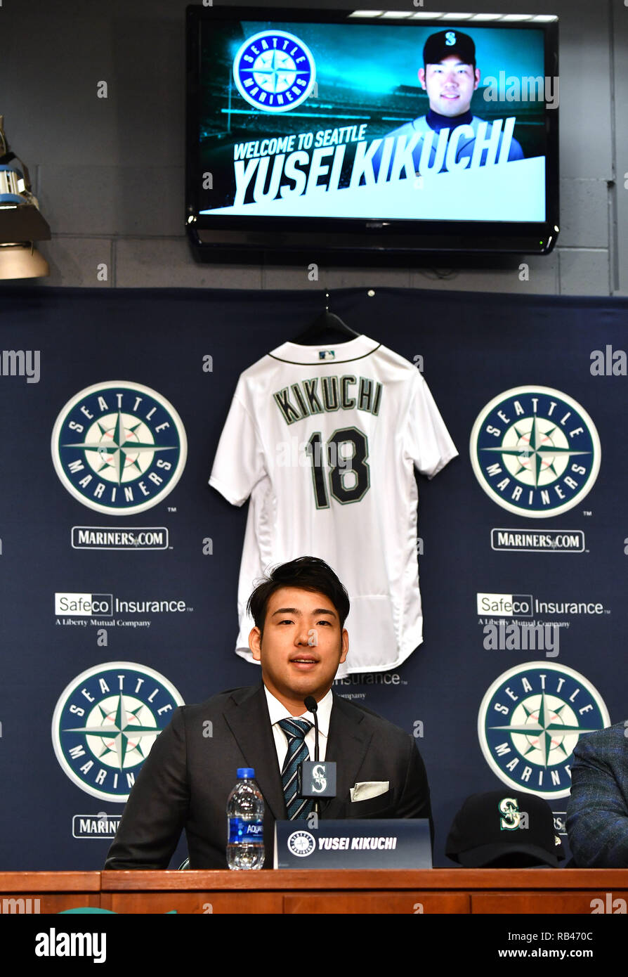Recentemente firmato Seattle Mariners brocca Yusei Kikuchi assiste il suo introduttiva conferenza stampa a T-Mobile Park a Seattle, Washington, Stati Uniti, 3 gennaio 2019. Credito: AFLO/Alamy Live News Foto Stock