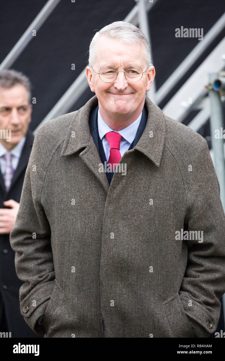Westminster, Londra, Regno Unito. Il 7 gennaio 2019. I politici parlare ai media su College Green al di fuori del Parlamento Credito: George Wright Cracknell/Alamy Live News Foto Stock