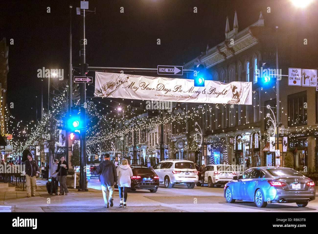 Denver, Colorado - Larimer Square, decorato con le luci di Natale. È il più vecchio blocco commerciale a Denver. Foto Stock