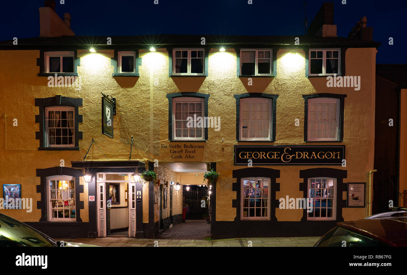 George and Dragon Pub, Conwy, il Galles del Nord. Immagine presa nel novembre 2018. Foto Stock